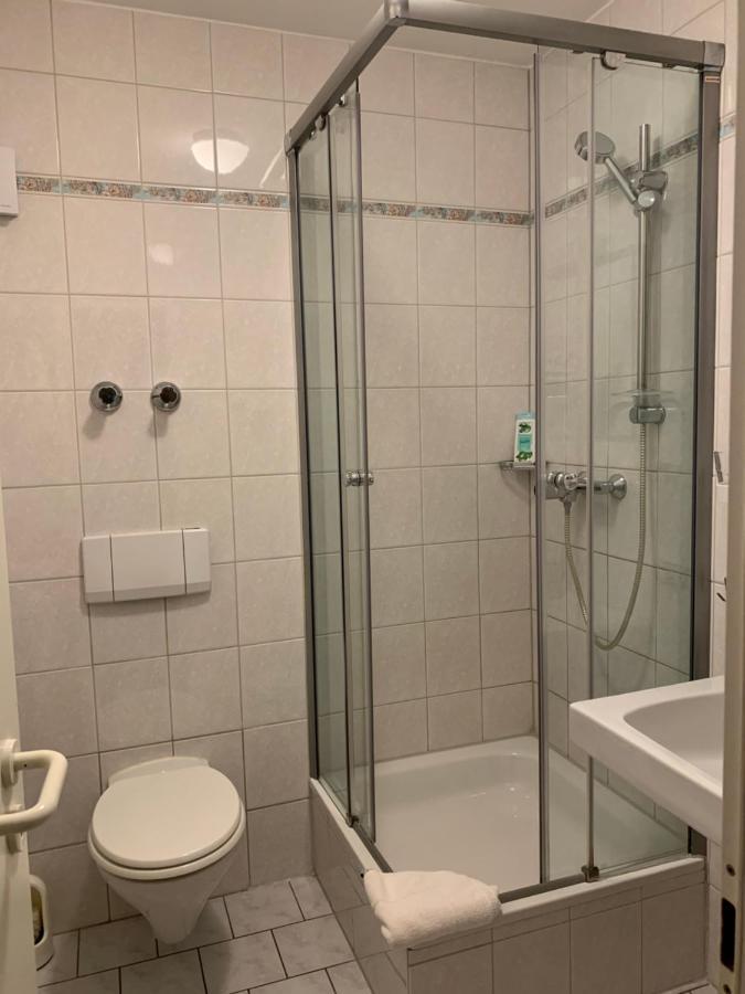 Bb Haus Neugebauer Garni Hotell Geisenheim Eksteriør bilde